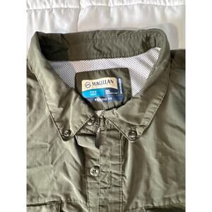 Magellan Outdoors Fish Gear Men’s 2XL Olive Green Fishing Shirt